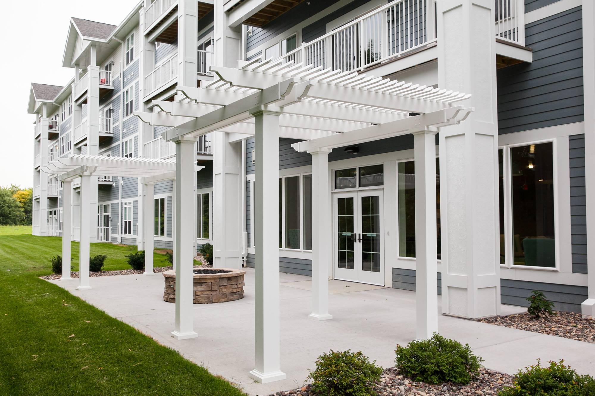 Traditional 8-Ft Deep Free-Standing Pergola Kit by Desired Width