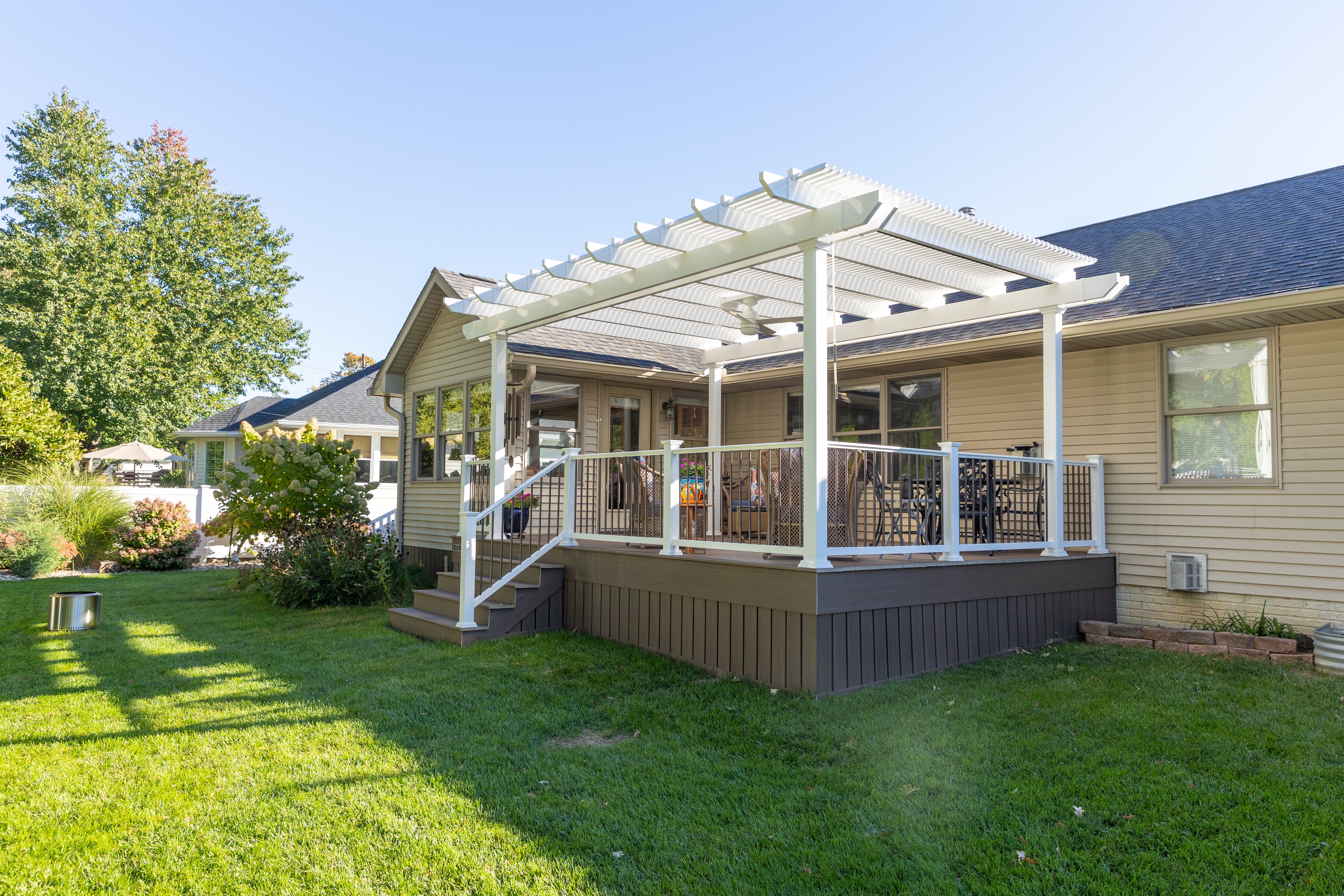 Traditional 11-Ft Deep Free-Standing Pergola Kit by Desired Width